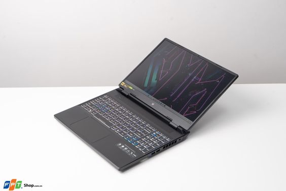 Bàn phím Acer Predator Helios Neo PHN16-71-74BA